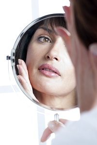4 Factors to Remember as You Plan Your Plastic Surgery img 1